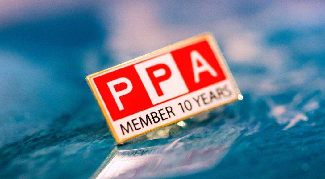 Peter Lik Celebrates 10 Years as a PPA Member