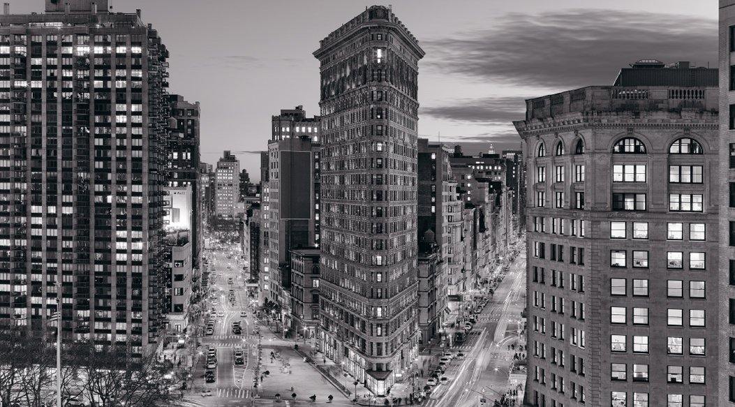 Peter Lik Donates to St. Jude Children’s Research Hospital