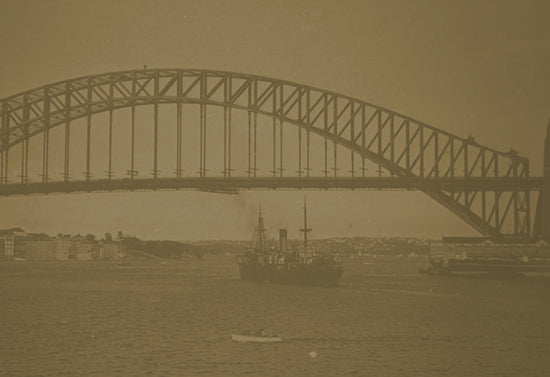 Vintage photograph of the Sydney bridge taken by Peter Lik's father in 1950.